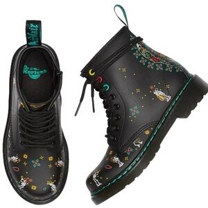 Dr. Martens NWOT